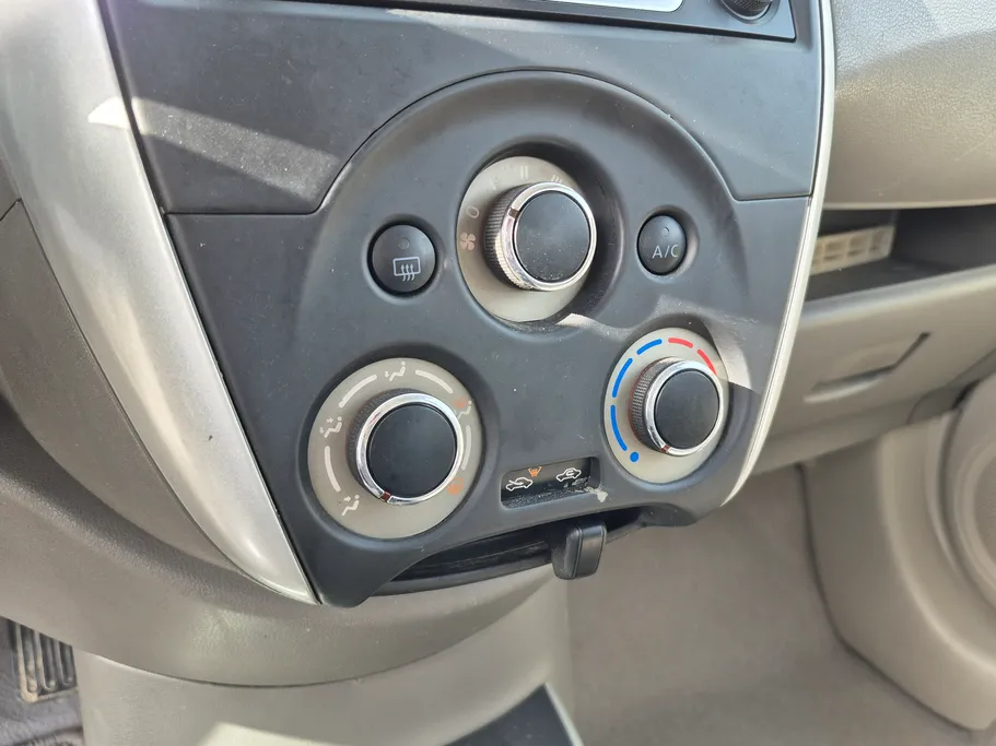 2023 Nissan Sunny SV Comfort 