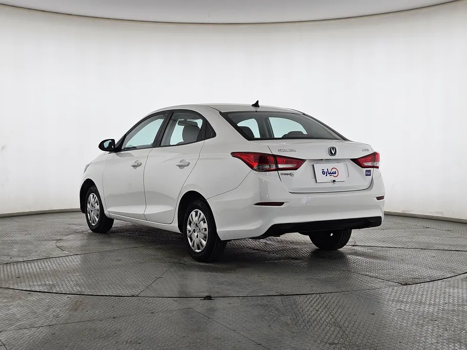 شانجان السفن Basic 2023 