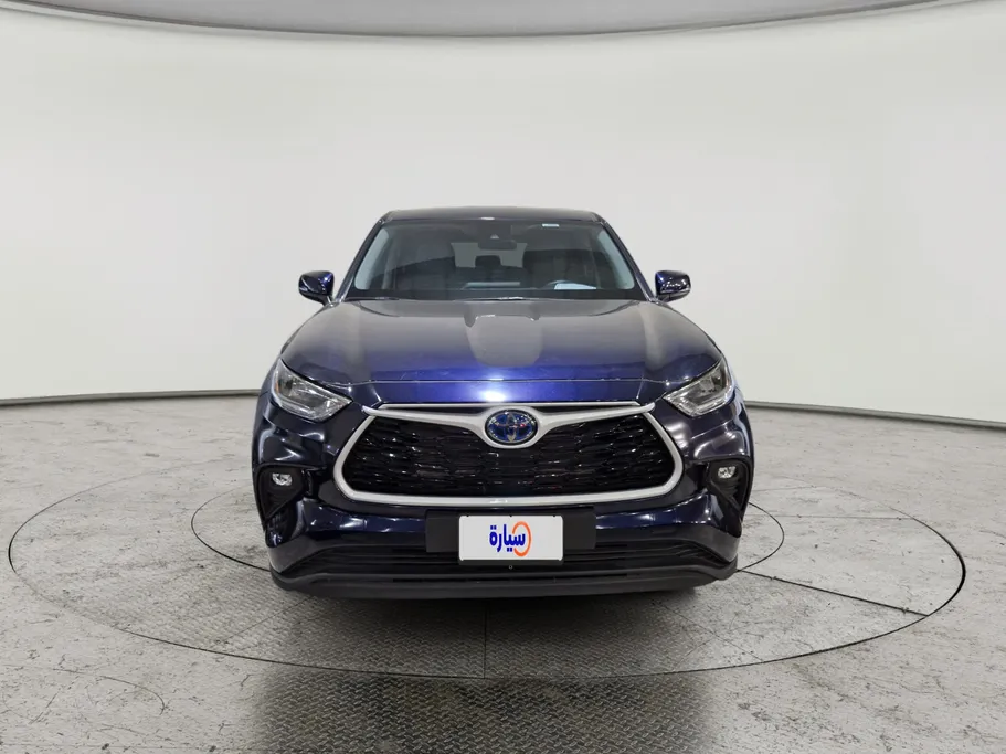 تويوتا هايلاندر LE 2024 