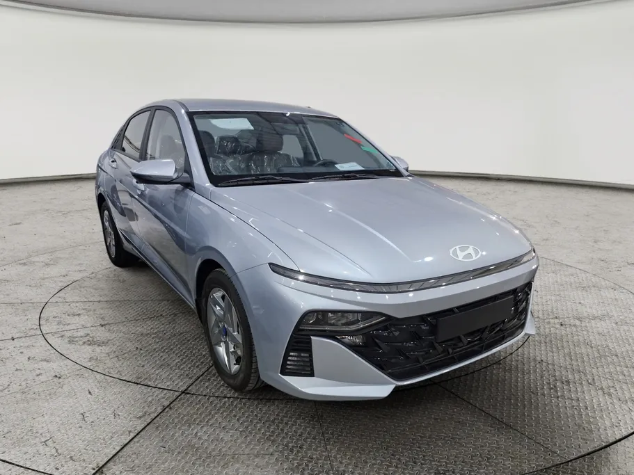 2024 Hyundai Accent Smart 