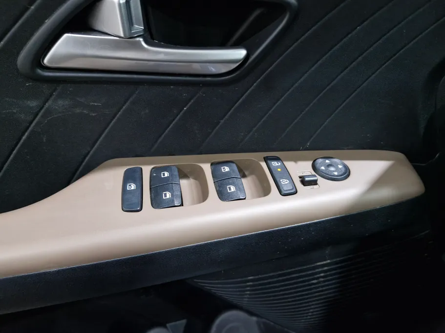 2024 Hyundai Accent Smart 