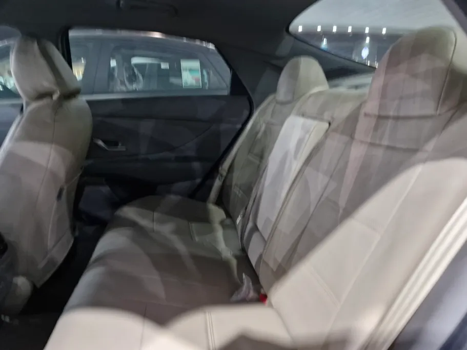 2026 Hyundai Elantra Smart 