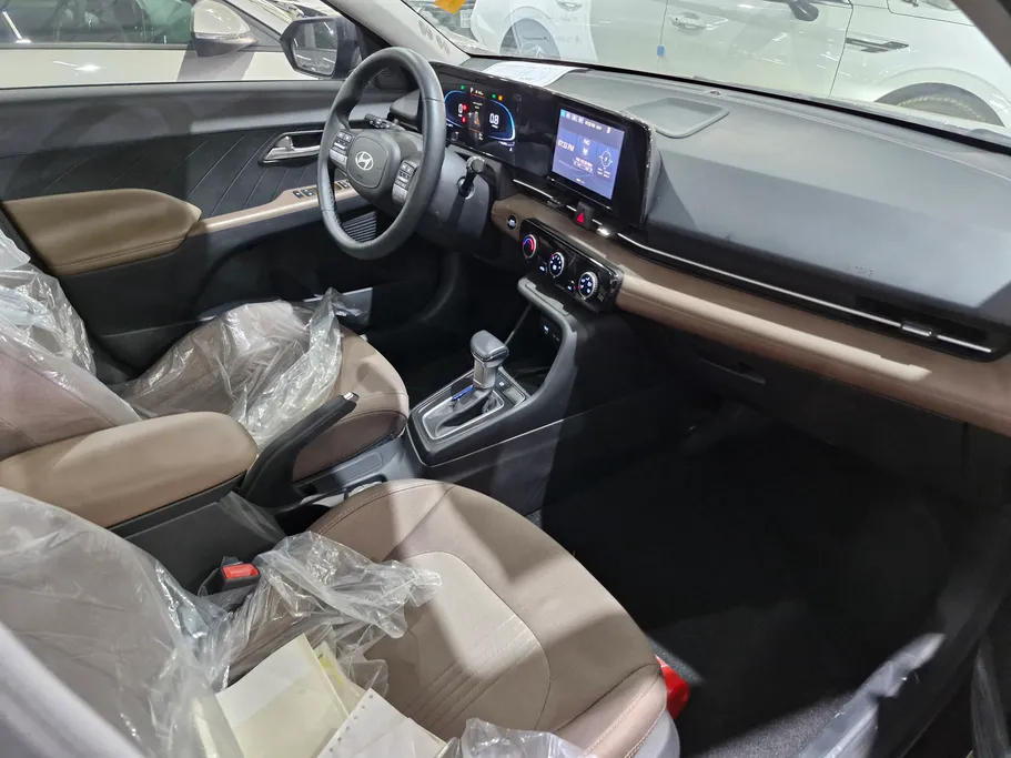 2024 Hyundai Accent Comfort 