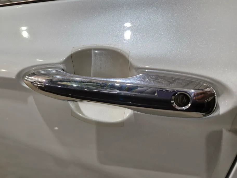 تويوتا كامري GLEX 2024 