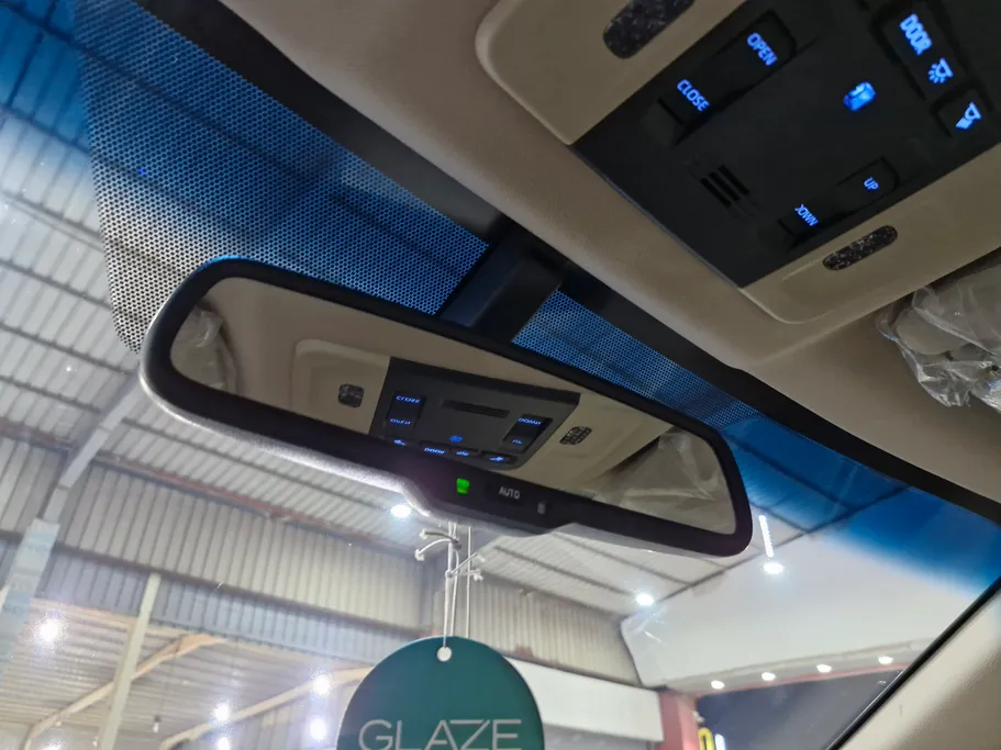 تويوتا كامري GLEX 2024 