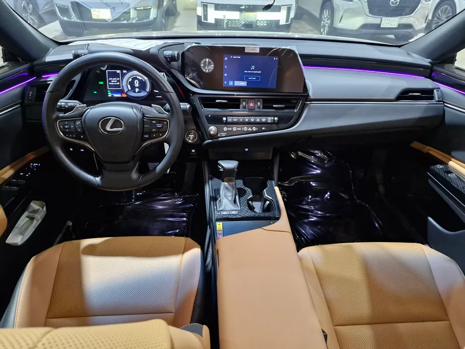 2024 Lexus ES 300 AH Hybrid  