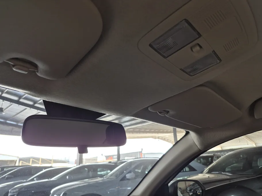 2023 Toyota Yaris  Y 