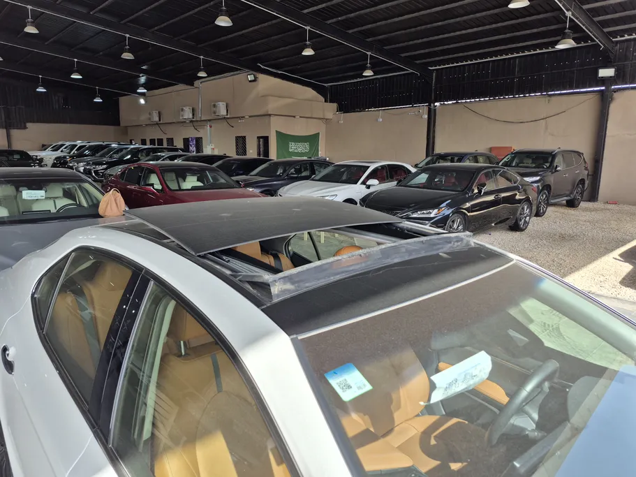 2023 Toyota Camry  Limited 