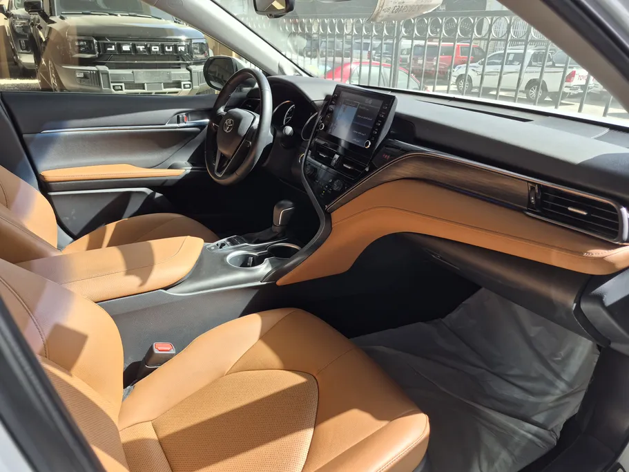 2023 Toyota Camry  Limited 