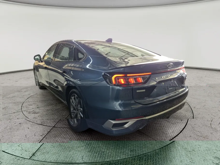 2024 Ford Taurus Trend 