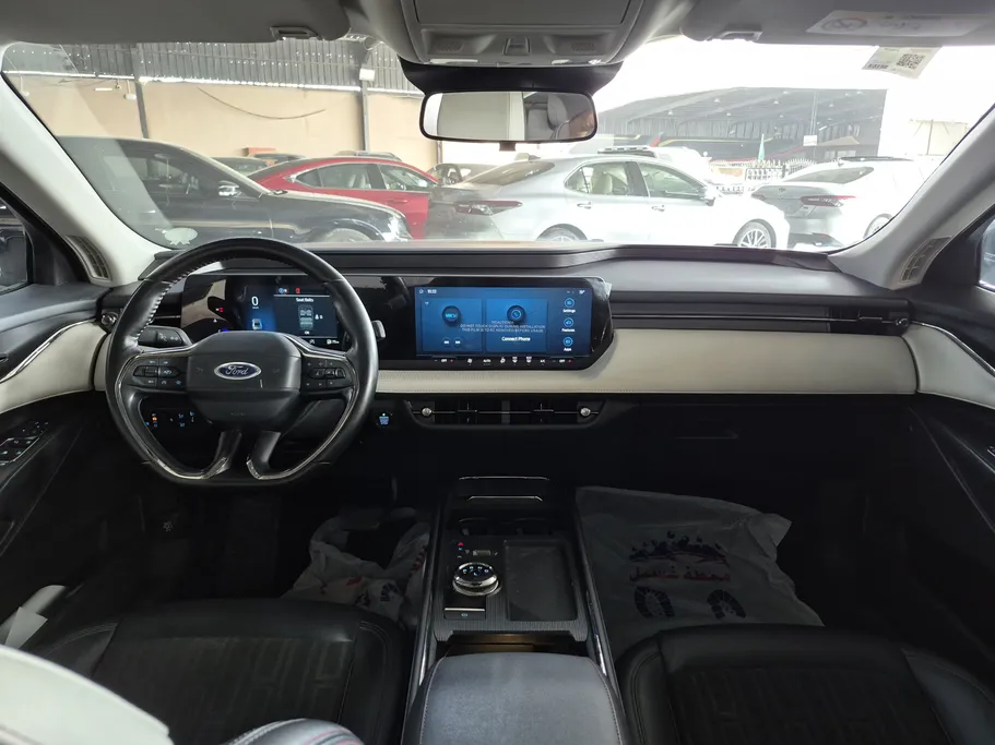 2024 Ford Taurus Trend 