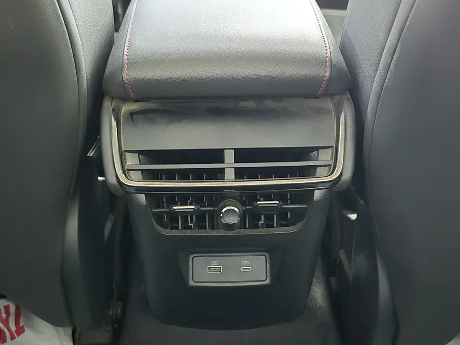 2024 Ford Taurus Trend 