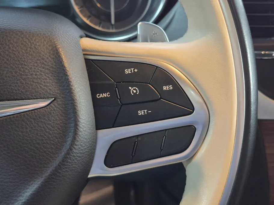 كرايسلر 300 C 2020 