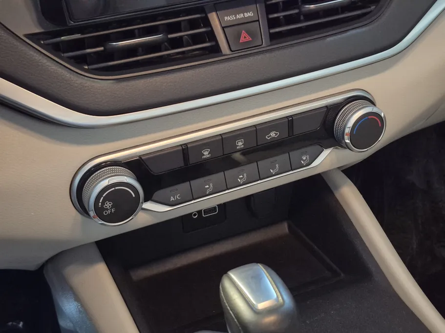 2020 Nissan Altima S 