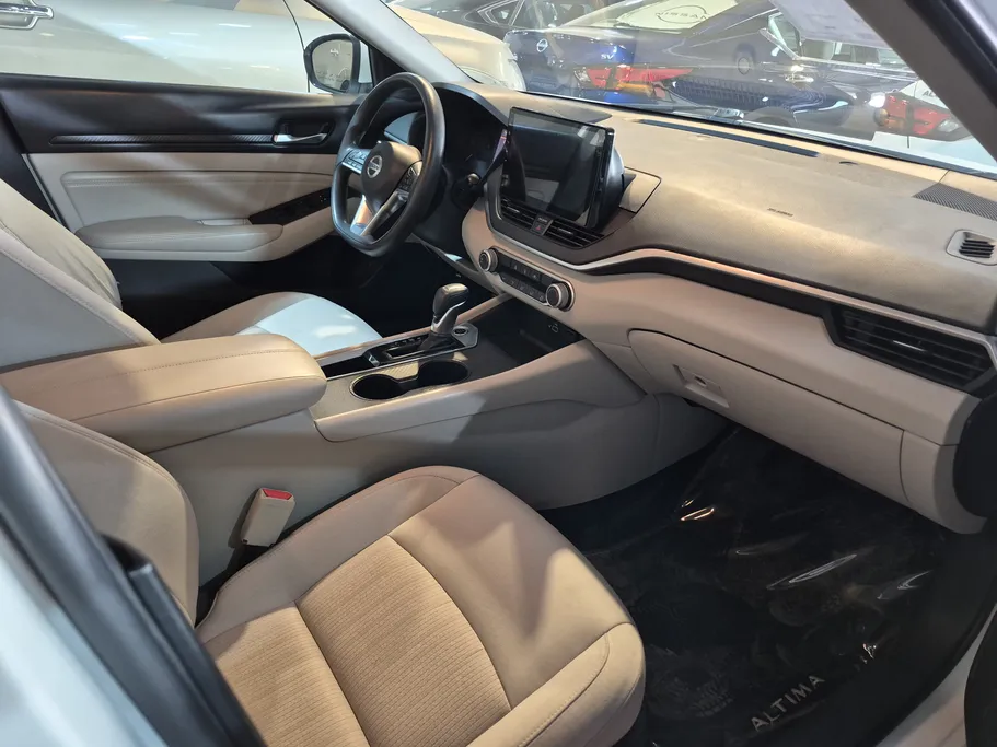 2020 Nissan Altima S 