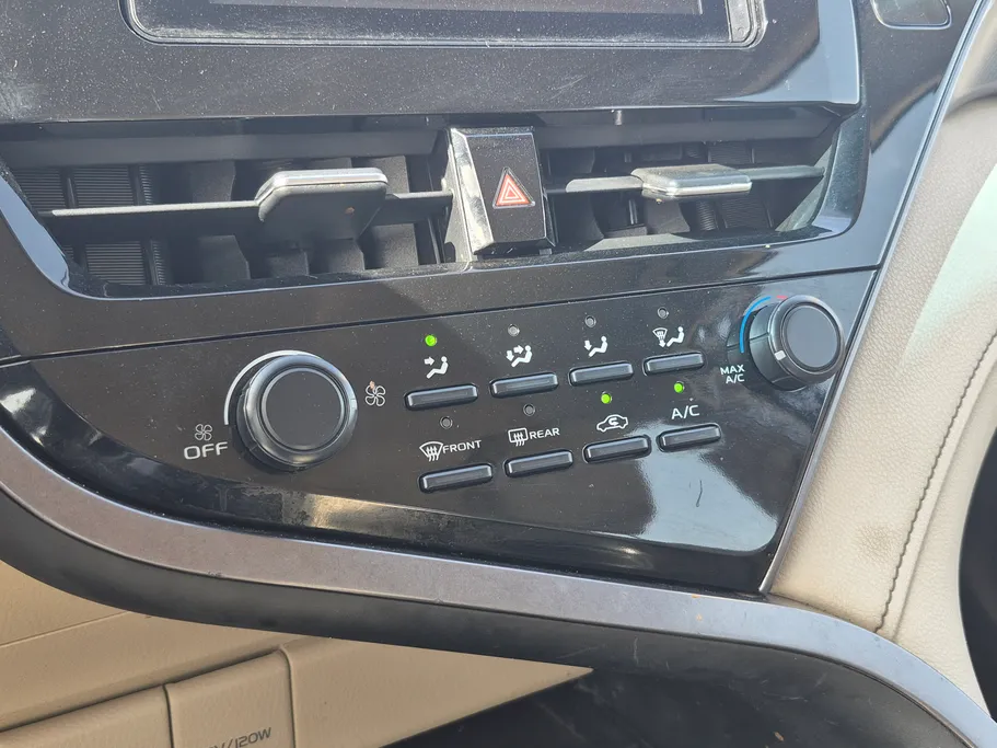 2024 Toyota Camry  LE 