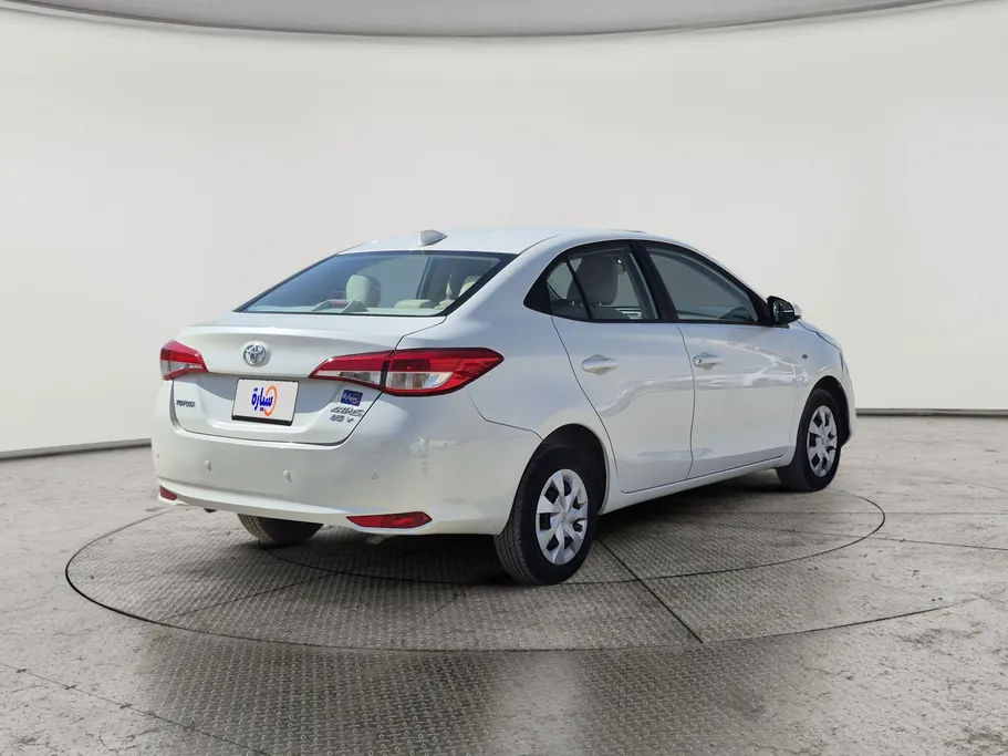 تويوتا يارس Y 2019 