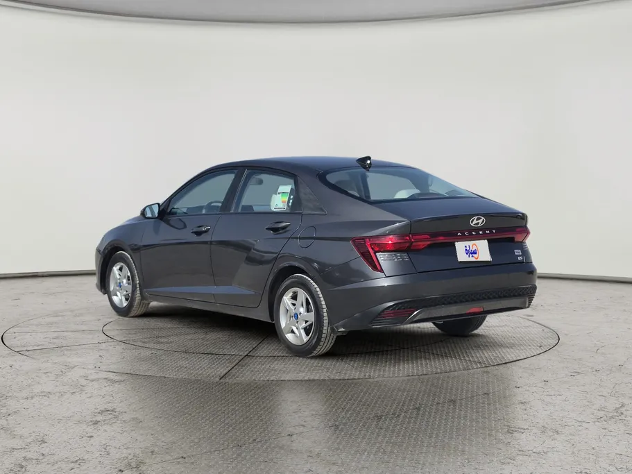 2024 Hyundai Accent Fleet 