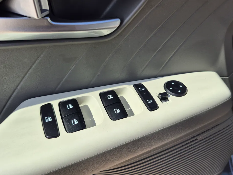 2024 Hyundai Accent Fleet 