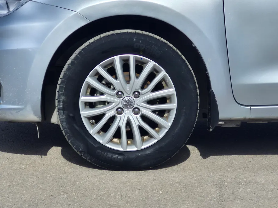 سوزوكي ديزاير GLX 2024 