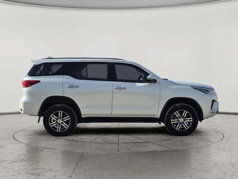 2021 Toyota Fortuner GX 