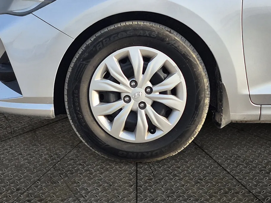 2021 Hyundai Accent Smart 