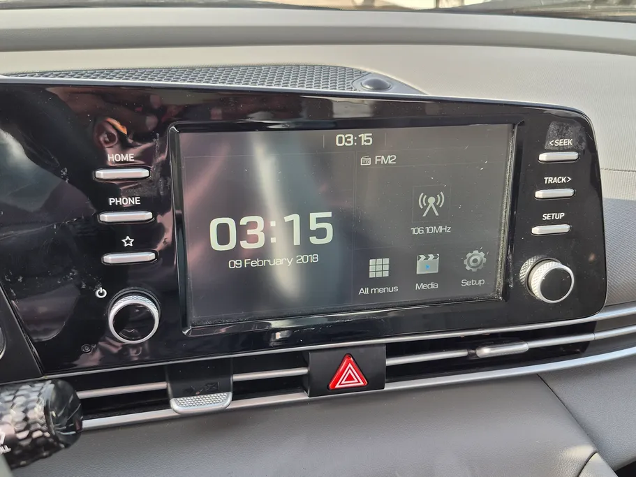 2023 Hyundai Elantra Smart 