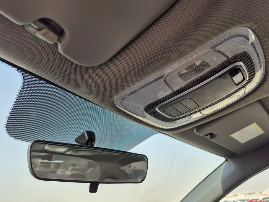 2023 Hyundai Elantra Smart 