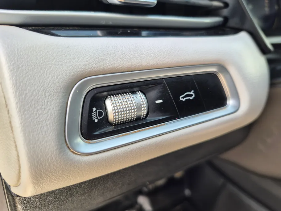 2023 Geely Emgrand GF 