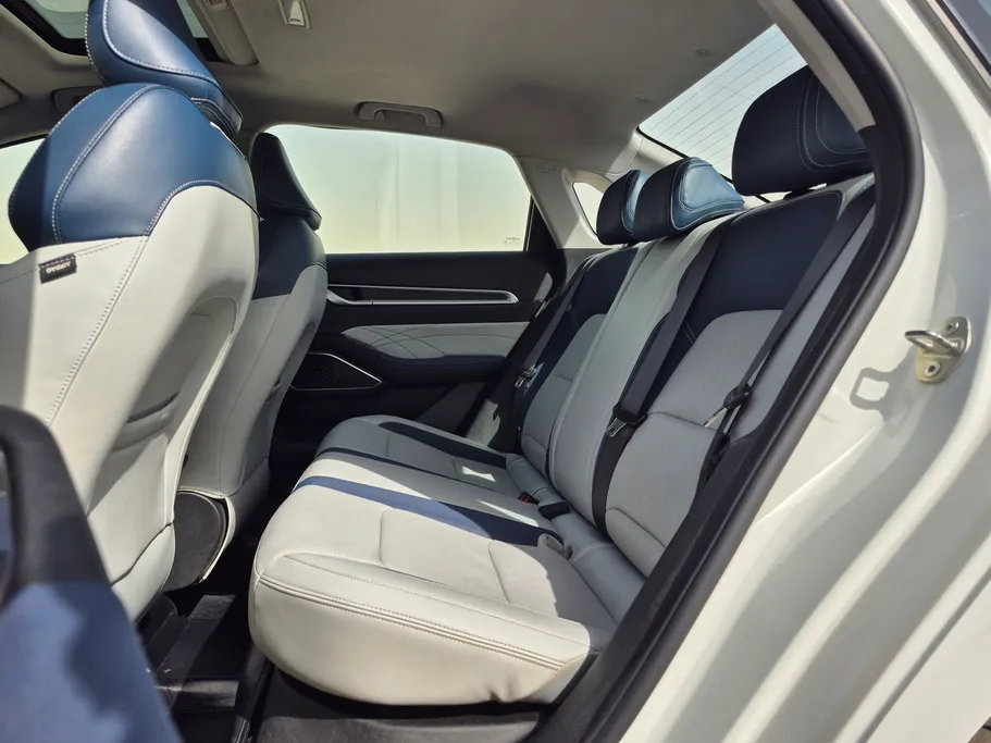 2023 Geely Emgrand GF 