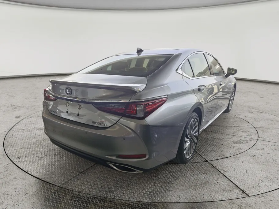 2025 Lexus ES 350 DD 