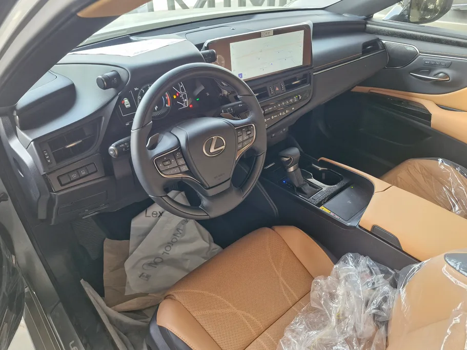 2025 Lexus ES 350 DD 