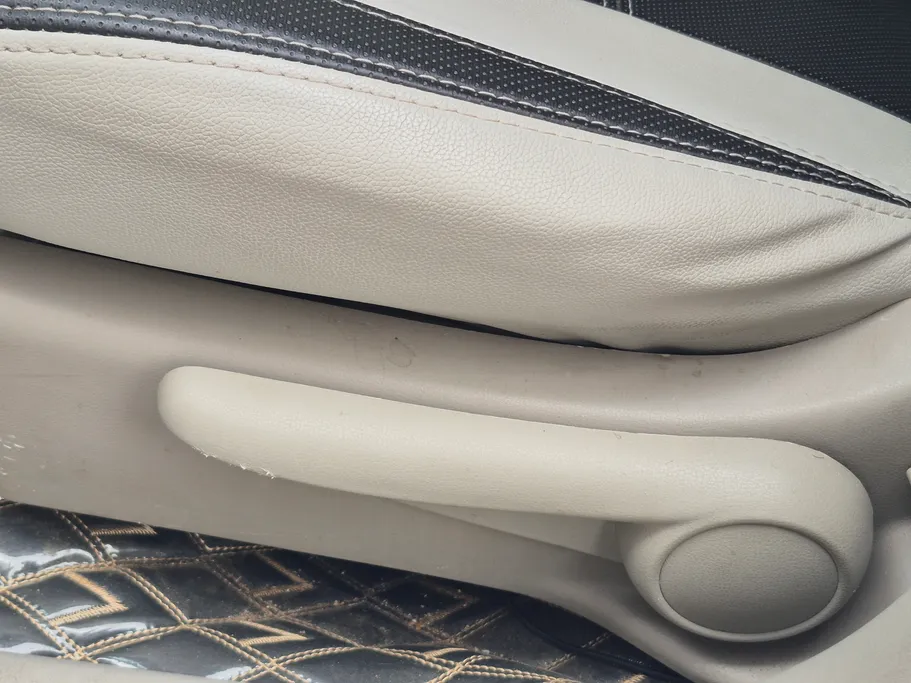 2023 Nissan Sunny SV Comfort 