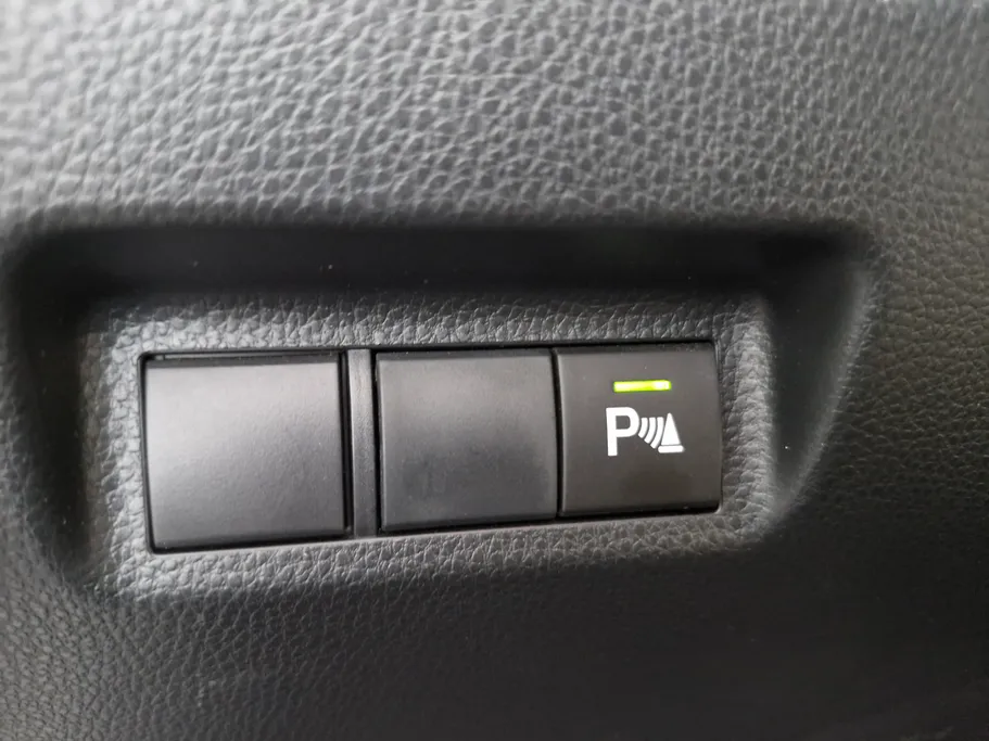 2024 Toyota RAV4 LE HEV 