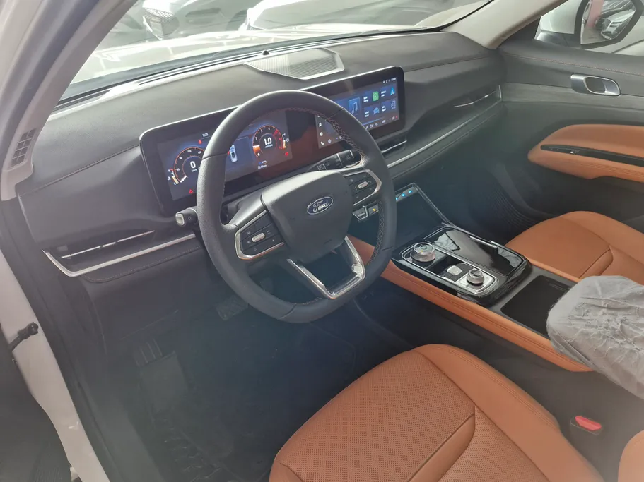 فورد تريتوري تيتانيوم 2026 