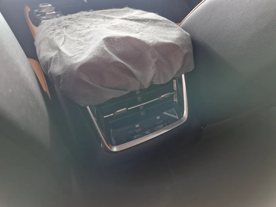 فورد تريتوري تيتانيوم 2026 