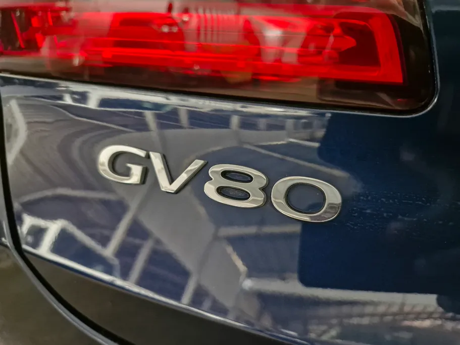 2023 Genesis GV80 Prestige 