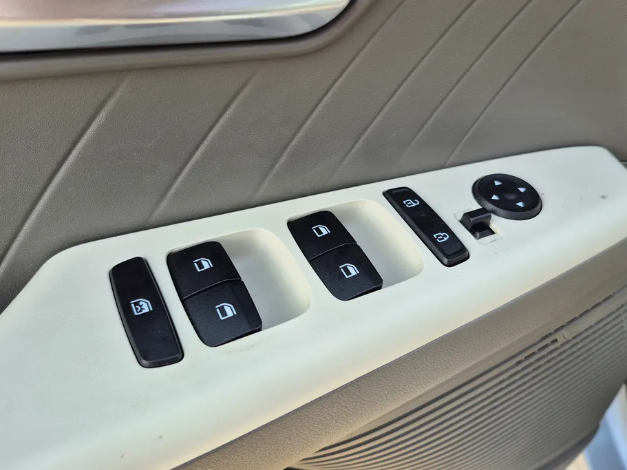 2024 Hyundai Accent Fleet 