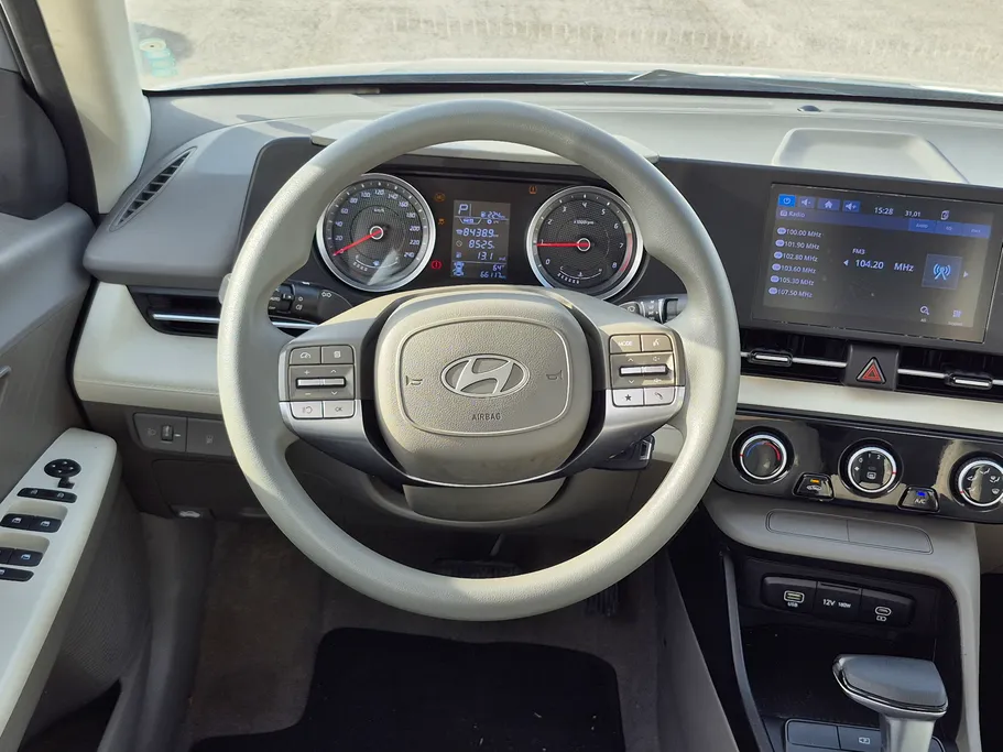 2024 Hyundai Accent Fleet 