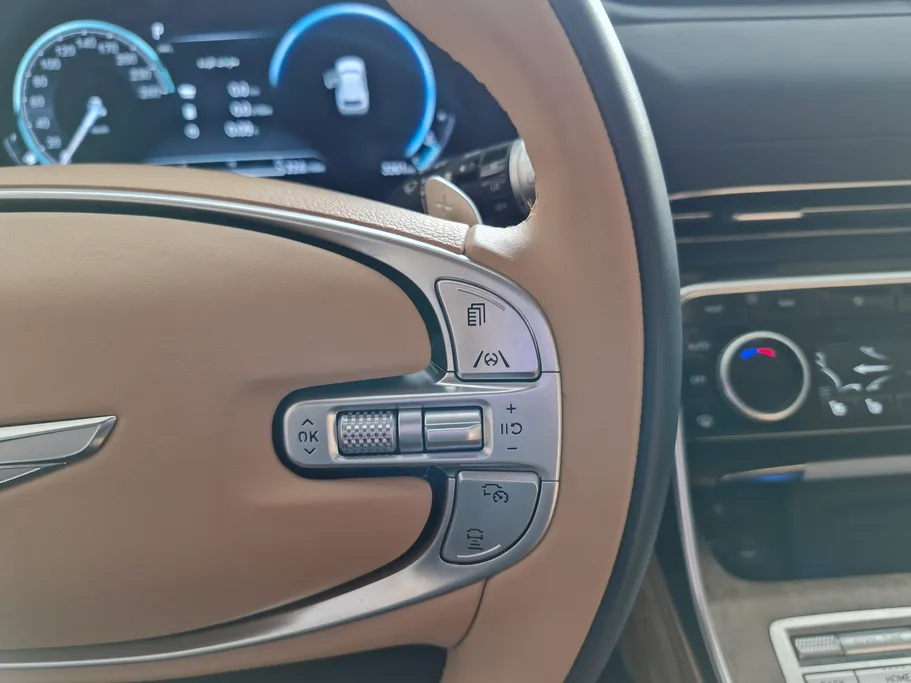 2023 Genesis GV80 Prestige 