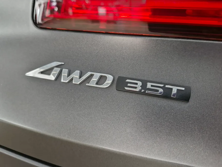 2023 Genesis GV80 Prestige 