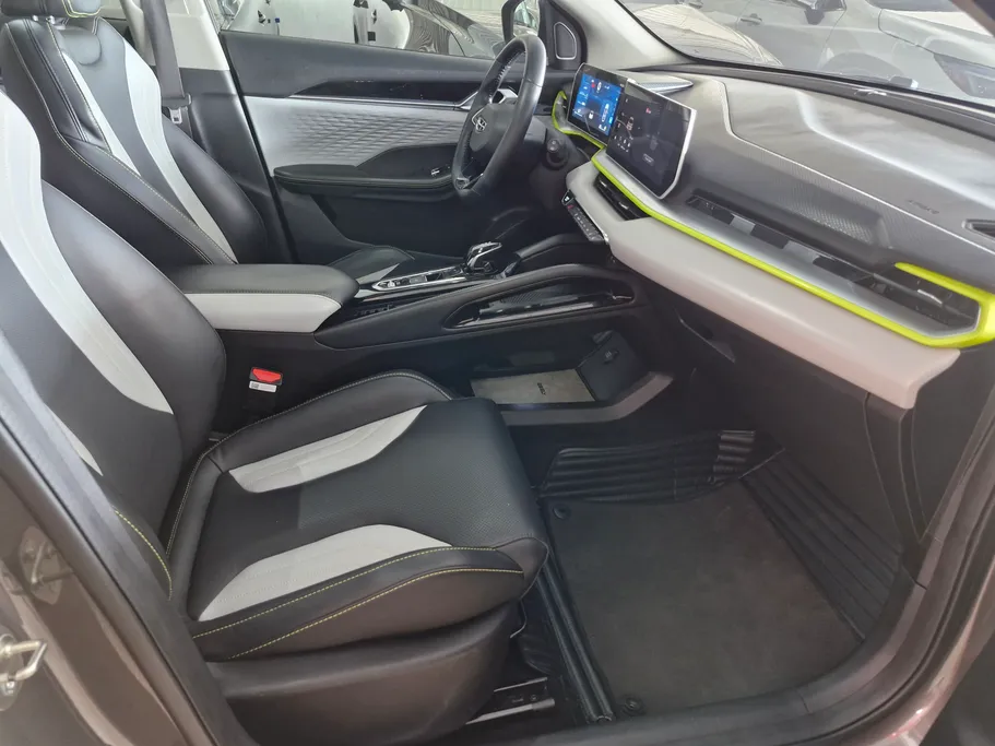 2024 Geely Coolray جي كي 