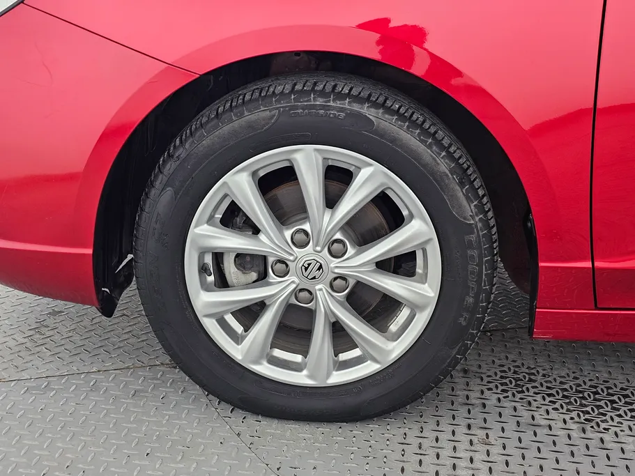 ام جي 5 COM 2022 