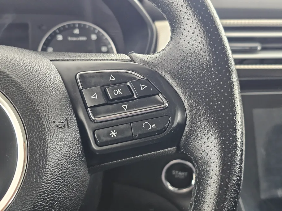 ام جي 5 COM 2022 