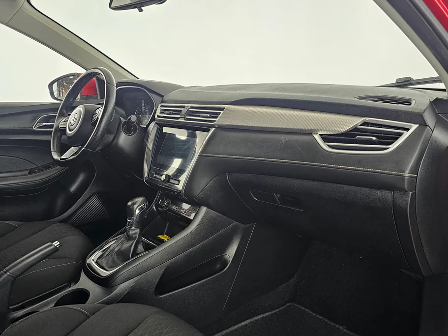 ام جي 5 COM 2022 