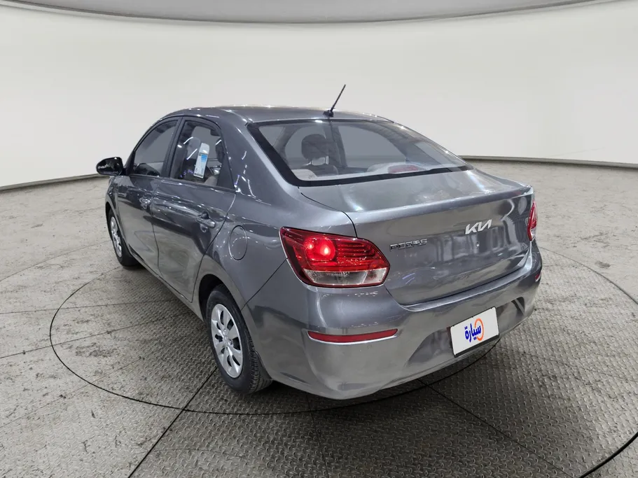 2022 Kia Pegas LX 