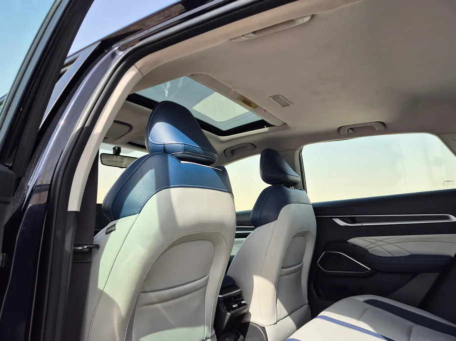 2023 Geely Emgrand GF 