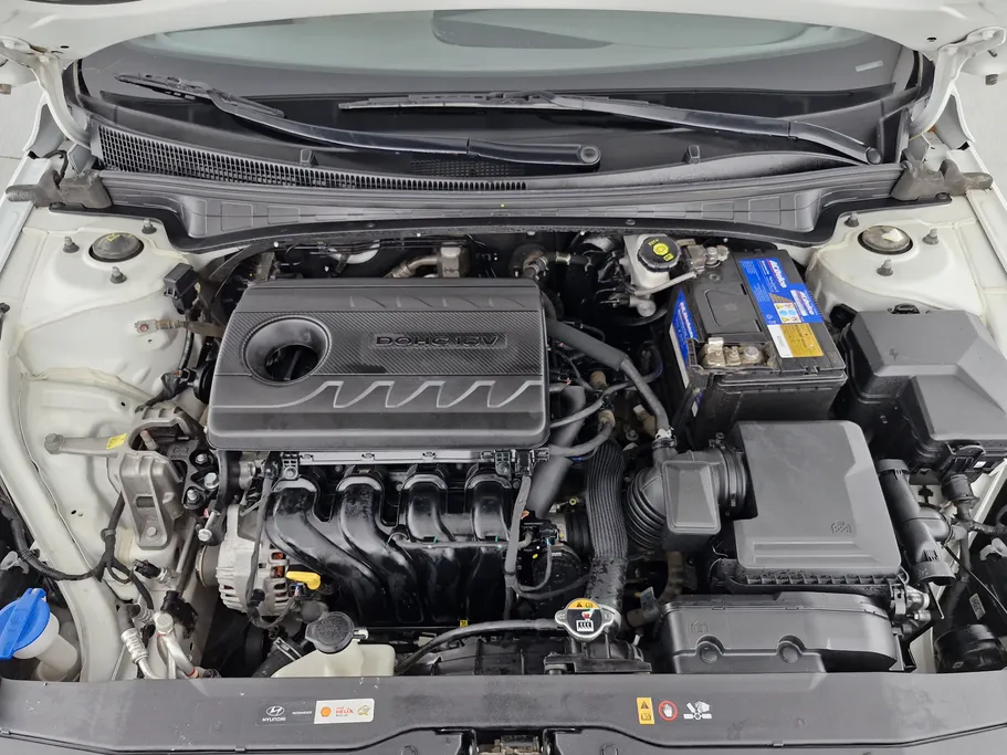 2021 Hyundai Elantra Smart 