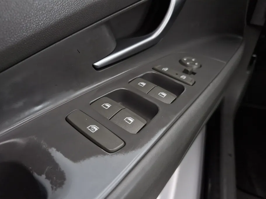 2021 Hyundai Elantra Smart 