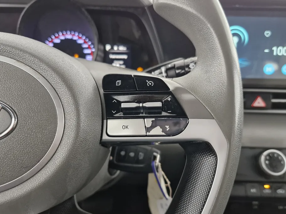 2021 Hyundai Elantra Smart 